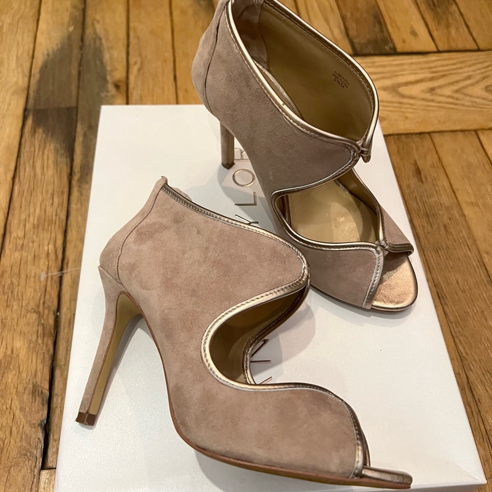 ANN TAYLOR Moira Peep Toe Suede Leather Heels - Picture 8 of 10